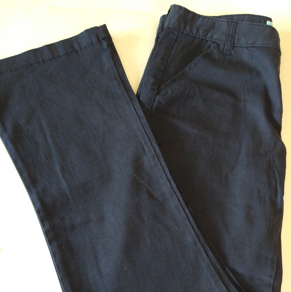 Size 12 Old Navy girls stretch pants.NWT
